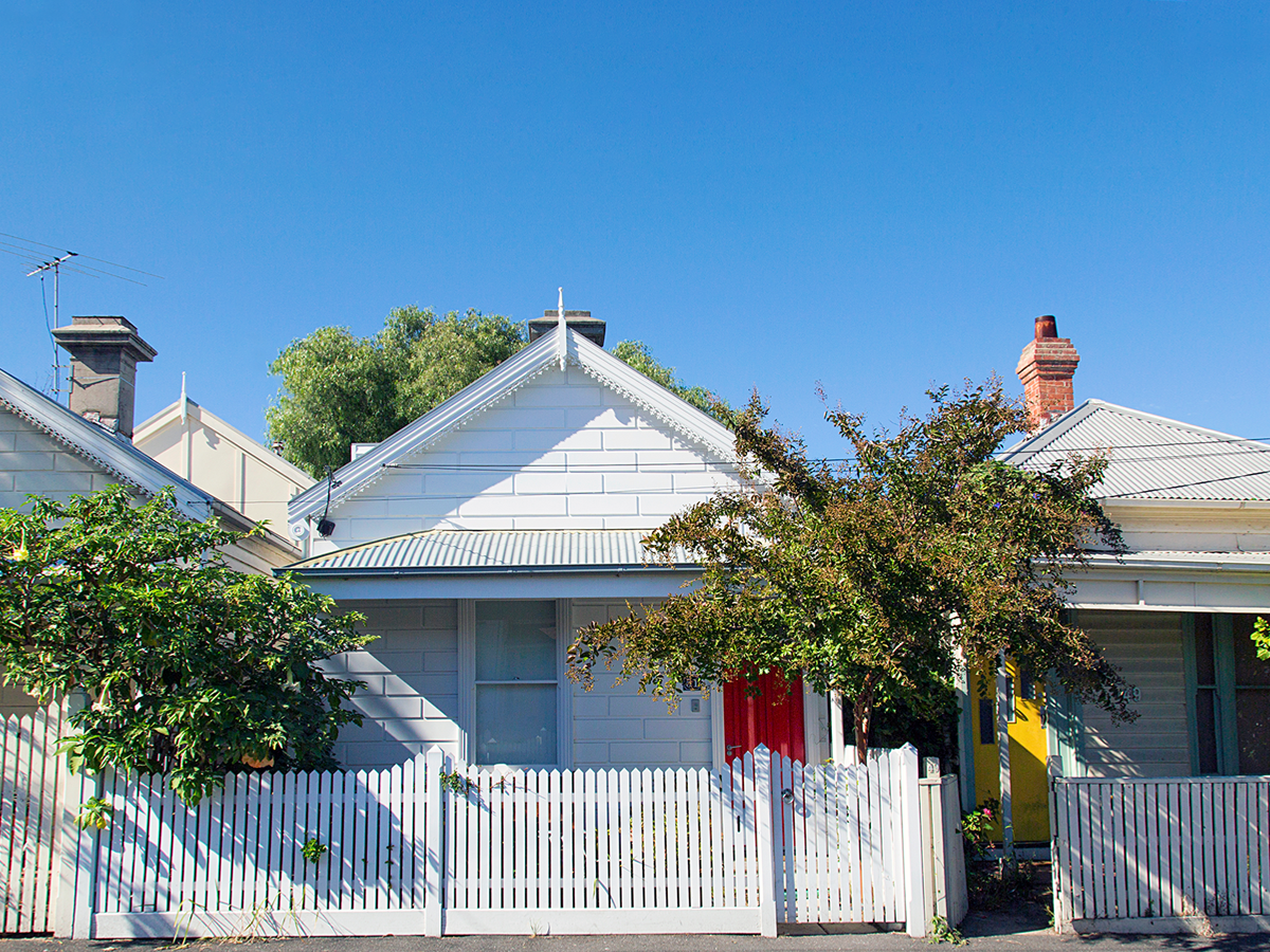 white-town-house-with-red-door